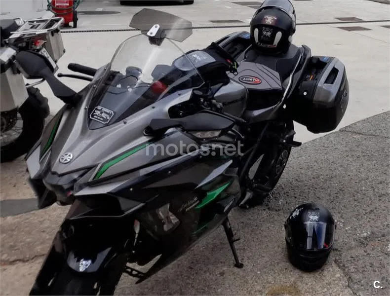 Kawasaki Ninja H2 – Vista 8