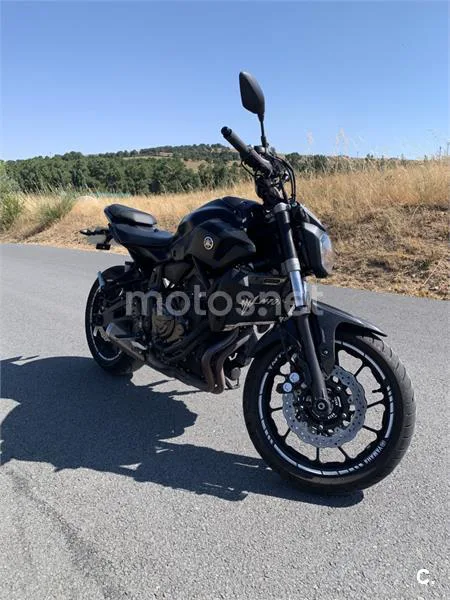 Yamaha MT-07 – Vista 2