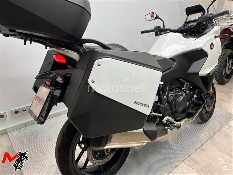 Honda NT1100 – Vista 4