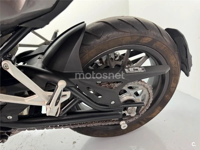 Benelli TRK 502 – Vista 18