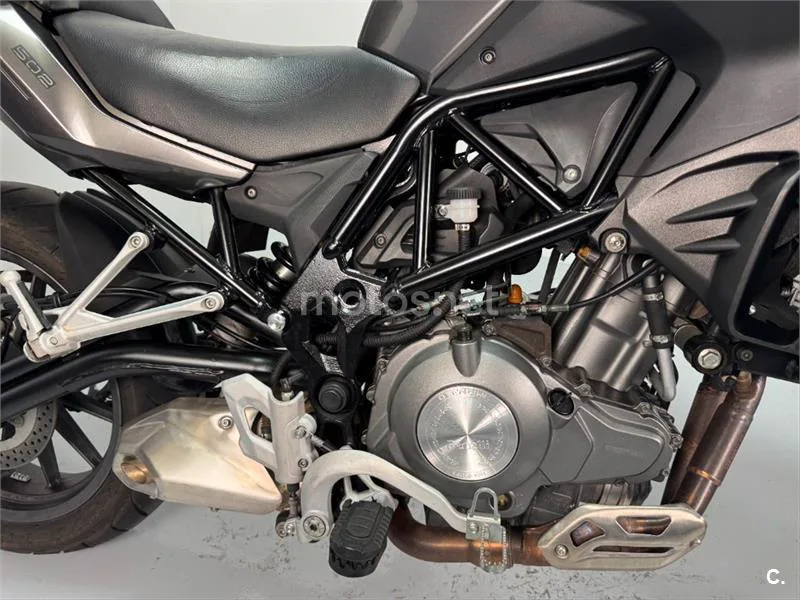 Benelli TRK 502 – Vista 6