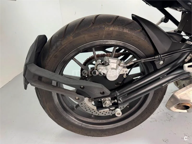 Benelli TRK 502 – Vista 8