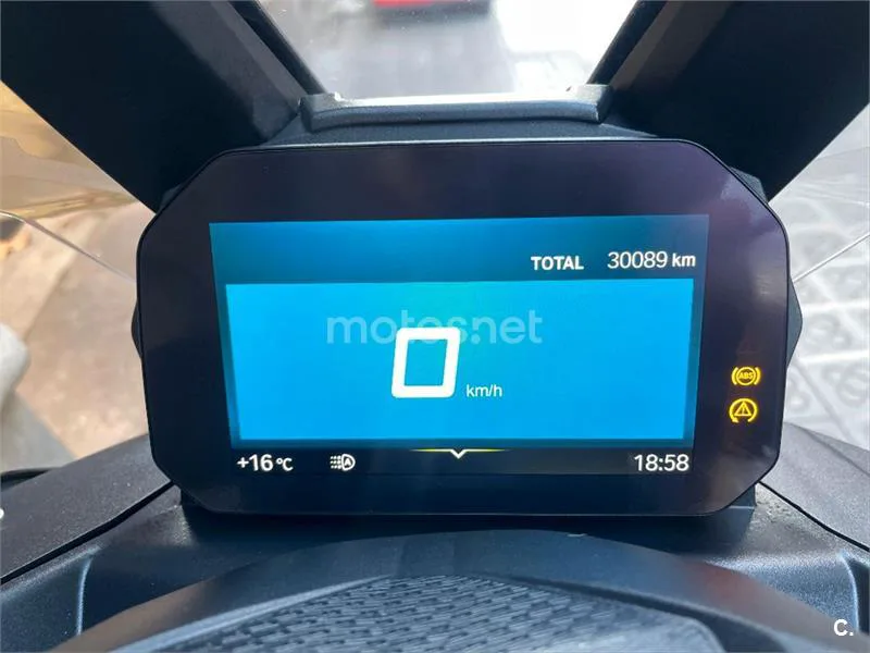 BMW C 400 X – Vista 15