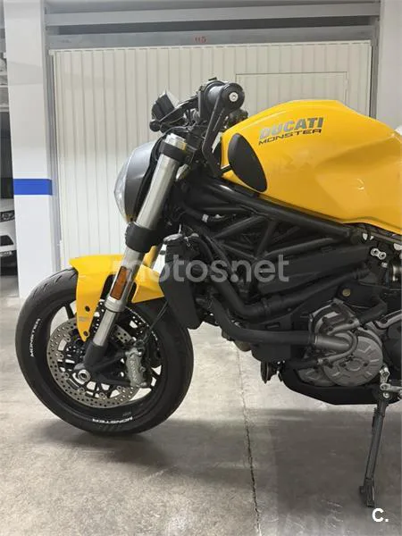 Ducati Monster 821 – Vista 5