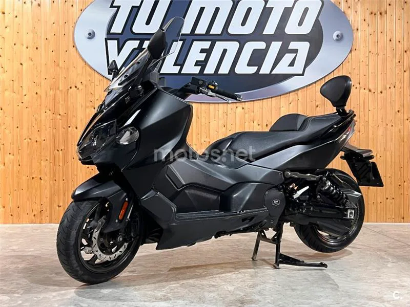SYM Maxsym TL 500 – Vista 3