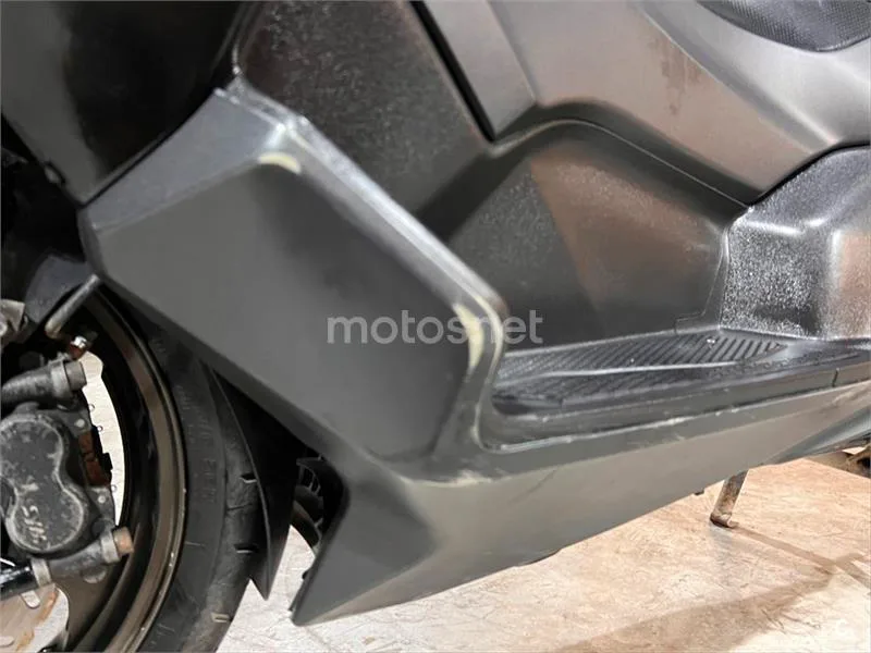 SYM Maxsym TL 500 – Vista 31