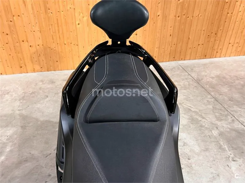 SYM Maxsym TL 500 – Vista 35