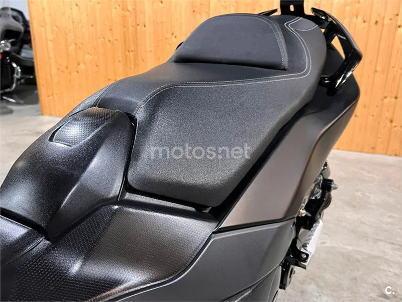 SYM Maxsym TL 500 – Vista 37