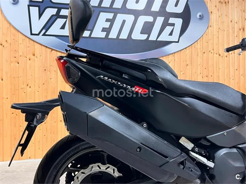 SYM Maxsym TL 500 – Vista 7
