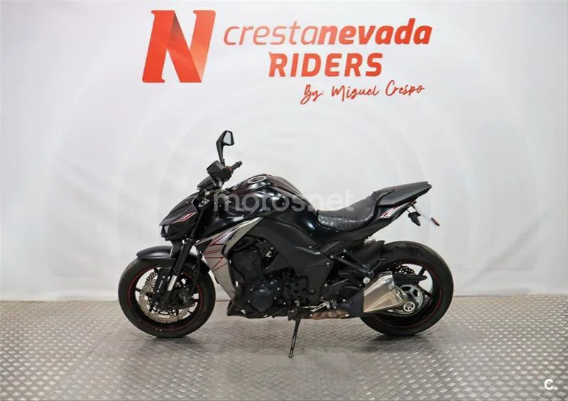 Kawasaki Z1000 – Vista 3