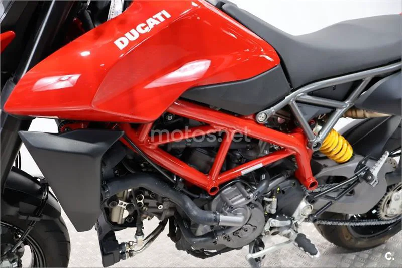 Ducati Hypermotard – Vista 13