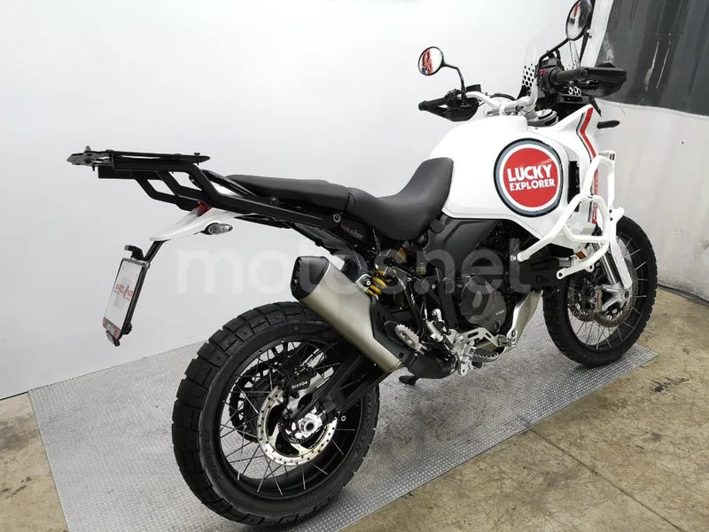 Ducati DesertX – Vista 4