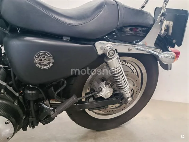 Harley-Davidson Sportster 883 – Vista 20