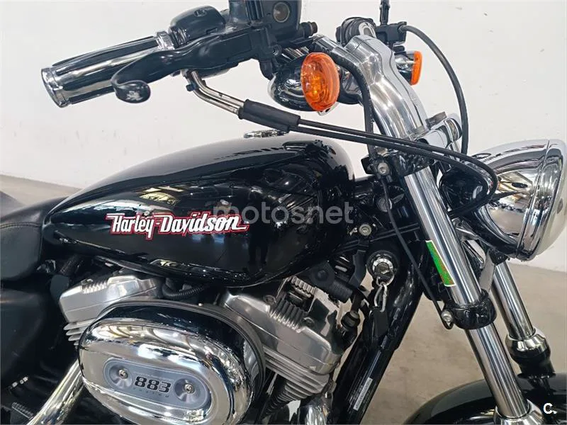 Harley-Davidson Sportster 883 – Vista 10