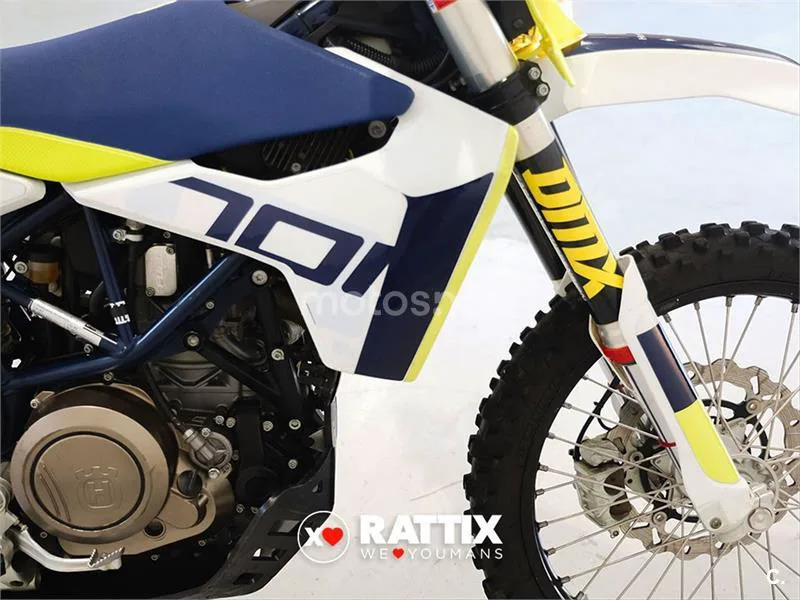 Husqvarna 701 Enduro – Vista 13