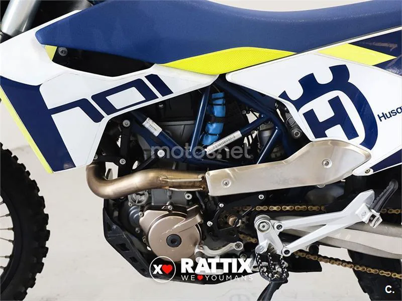 Husqvarna 701 Enduro – Vista 5