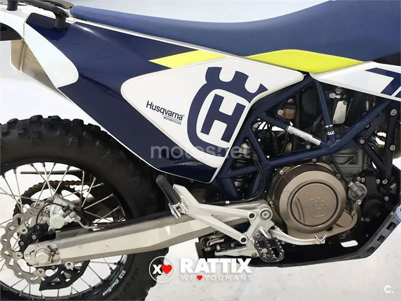 Husqvarna 701 Enduro – Vista 7