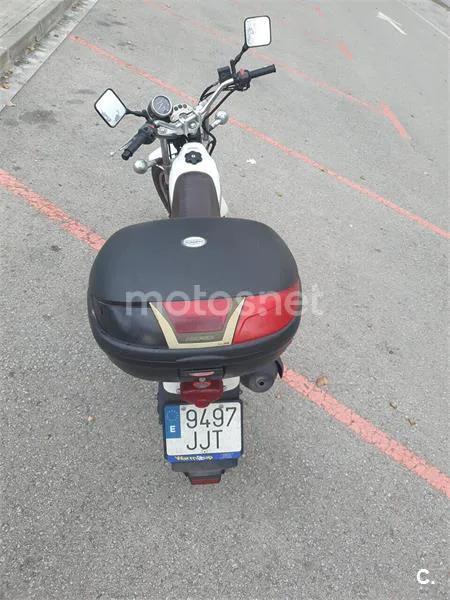 Suzuki VanVan 125 – Vista 3