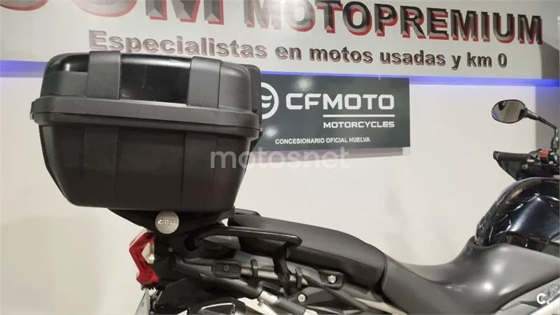 Triumph Tiger 800 XC – Vista 12