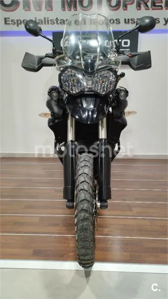 Triumph Tiger 800 XC – Vista 20