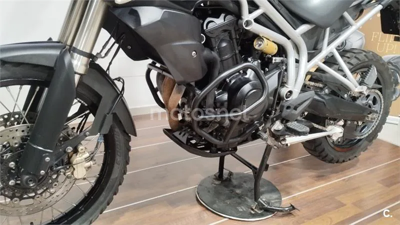 Triumph Tiger 800 XC – Vista 22