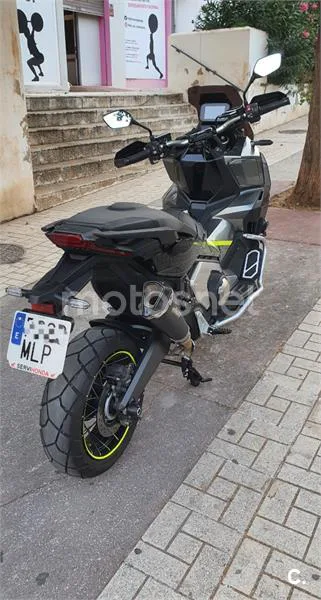 Honda X-ADV – Vista 3