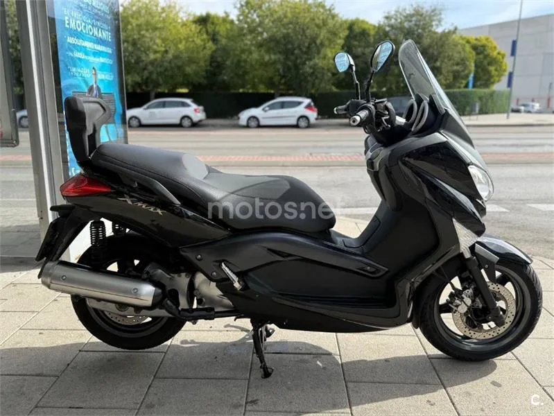 Yamaha XMAX 125 – Vista 8