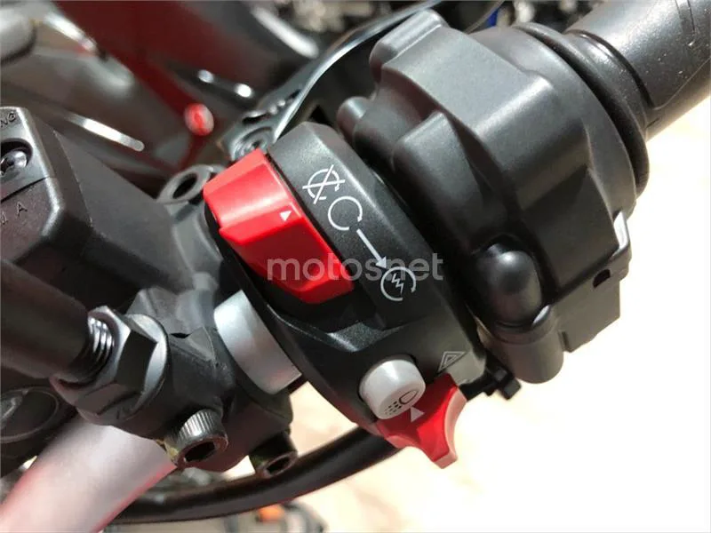 Ducati Scrambler – Vista 9