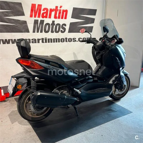 Yamaha XMAX 300 – Vista 3
