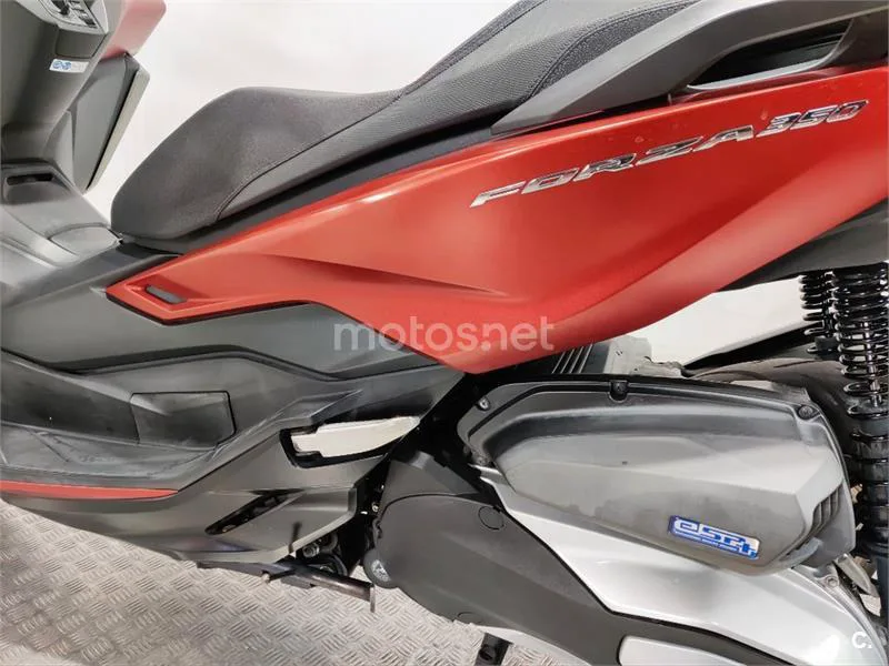 Honda Forza 350 – Vista 14