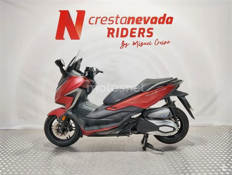 Honda Forza 350 – Vista 3