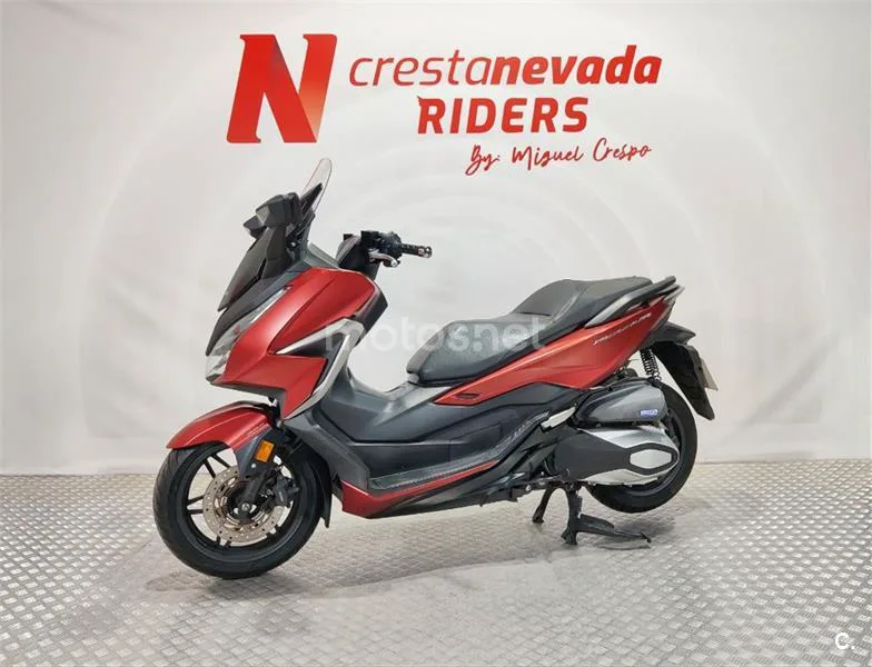 Honda Forza 350 – Vista 4
