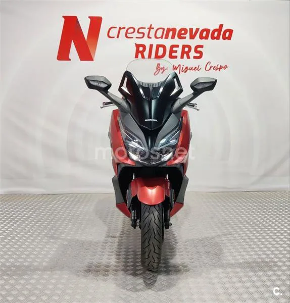 Honda Forza 350 – Vista 5