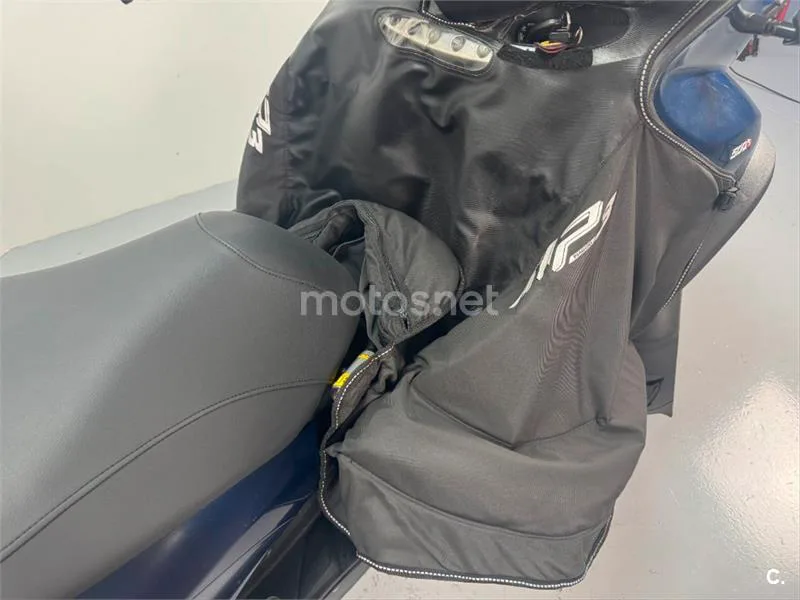 Piaggio MP3 – Vista 10