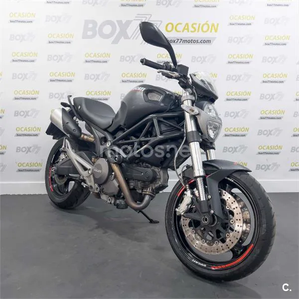 Ducati Monster 696 – Vista 4