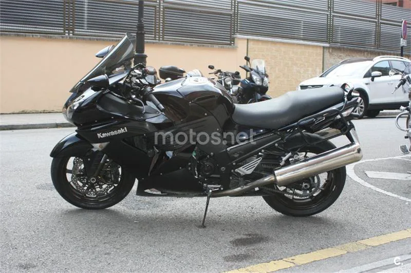Kawasaki ZZR 1400 – Vista 3