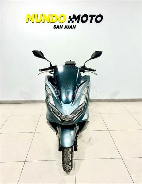 Honda PCX 125 – Vista 3
