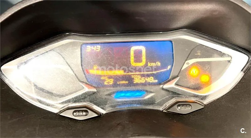 Honda PCX 125 – Vista 9