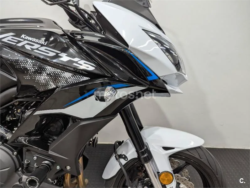 Kawasaki Versys – Vista 6