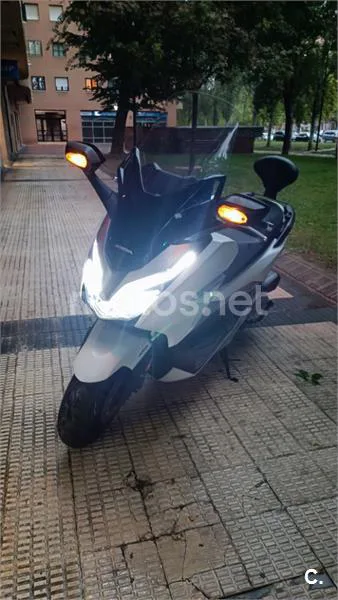 Honda Forza – Vista 5