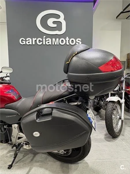 Honda CB 600 F Hornet – Vista 6