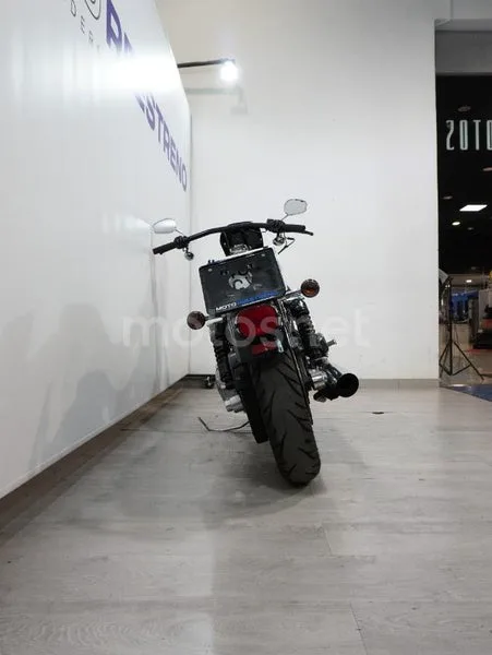 Harley-Davidson Dyna Low Rider – Vista 8