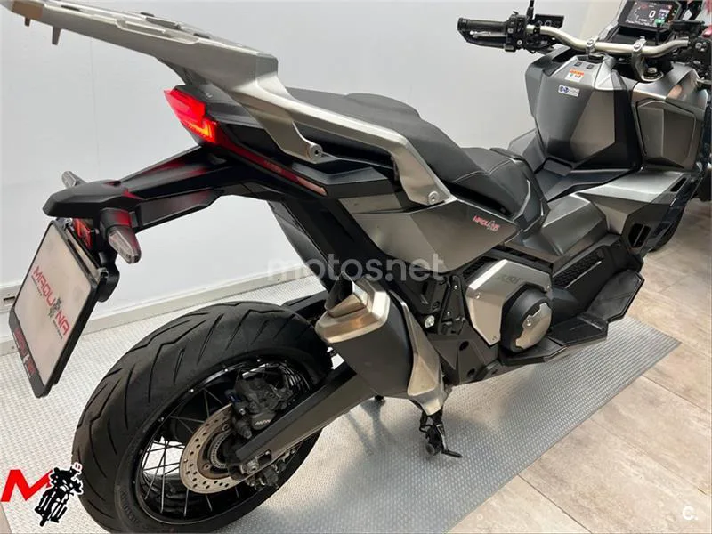 Honda X-ADV – Vista 4