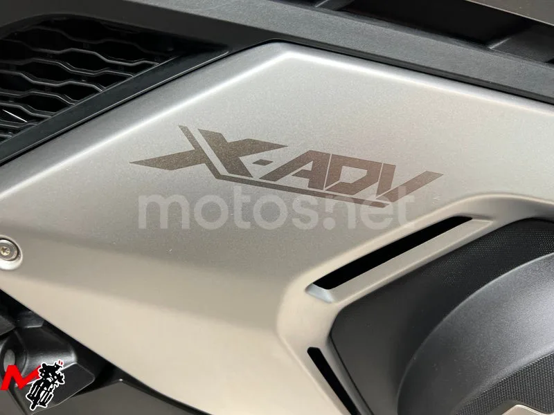 Honda X-ADV – Vista 7