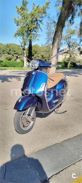 Vespa GTS 300 3995 € 2022 Illes Balears - 1