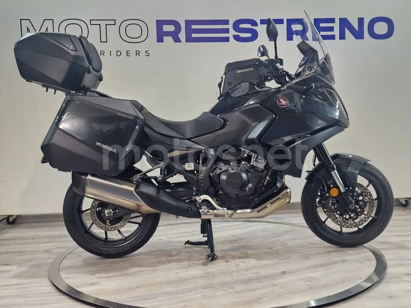 Honda NT1100 – Vista 7