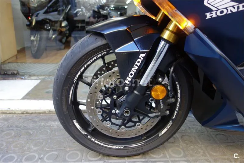 Honda Forza 750 – Vista 5