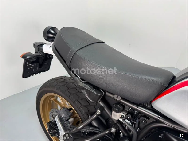 Yamaha XSR 700 – Vista 5