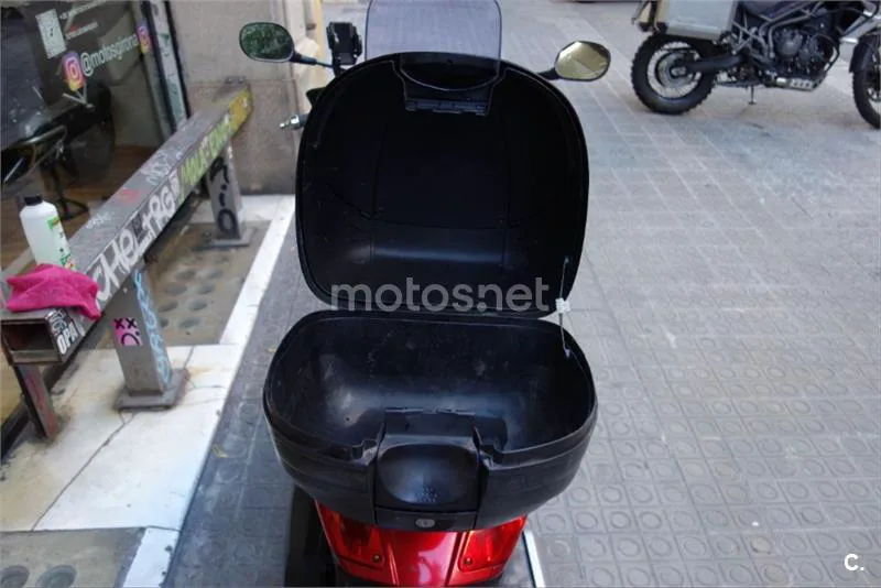 Yamaha XMAX 250 - Vista 16