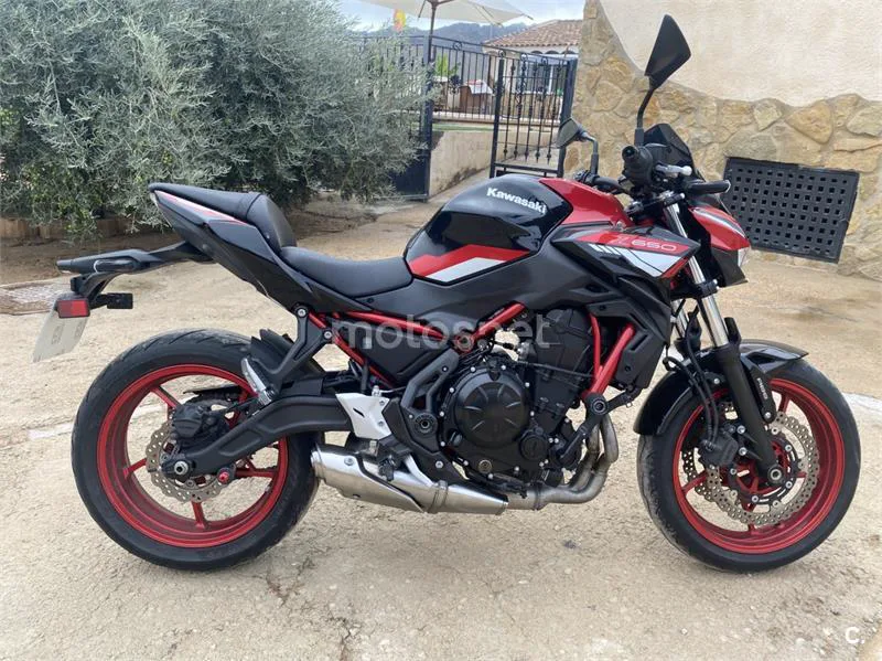 Kawasaki Z 650 – Vista 5